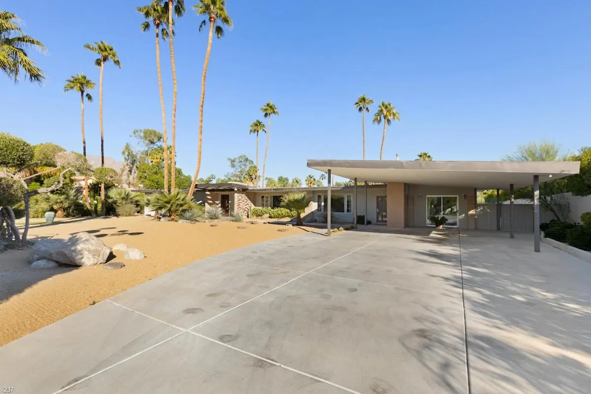 Holiday home Modern Palms Villa Palm Springs United States