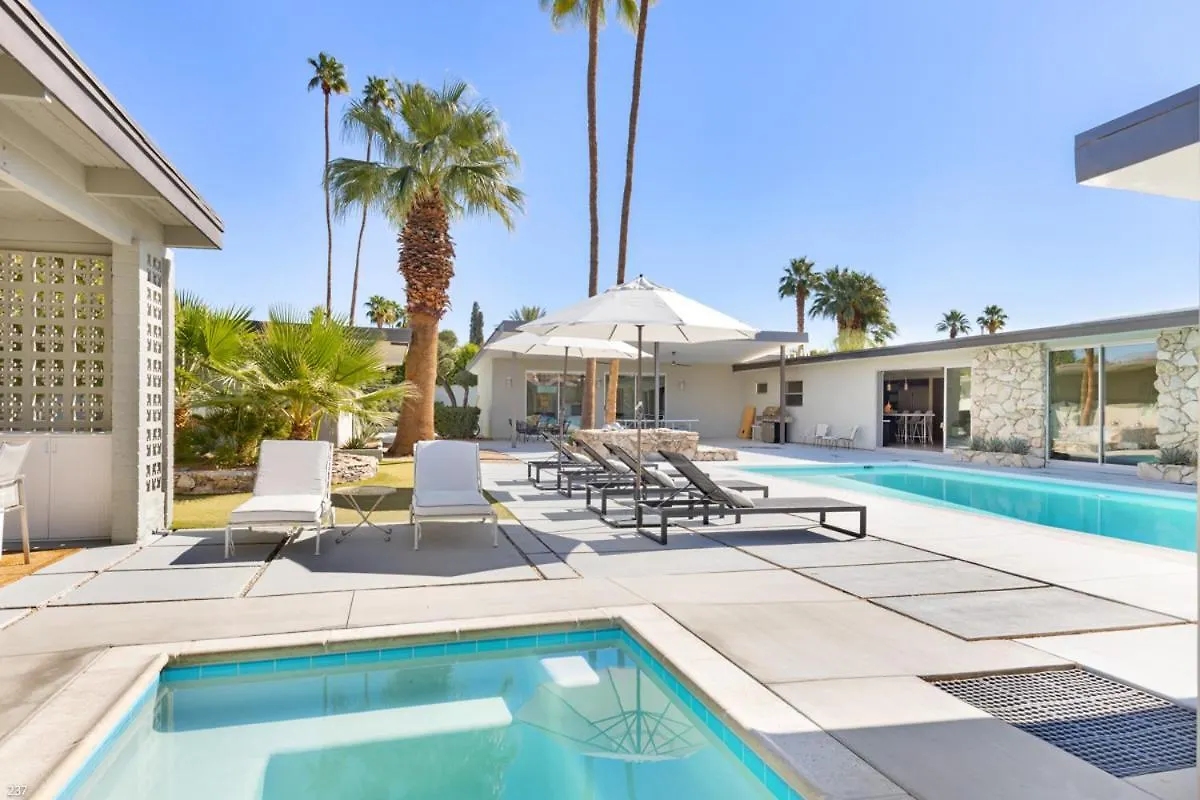 Vila Modern Palms Palm Springs USA